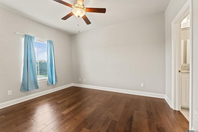 39201 Water Oak Ave, Prairieville, LA 70769