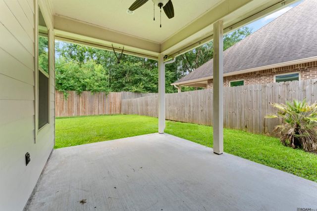 39201 Water Oak Ave, Prairieville, LA 70769