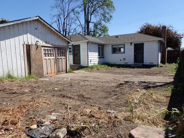901 92nd Avenue, Oakland, CA 94603