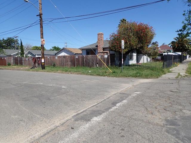 901 92nd Avenue, Oakland, CA 94603