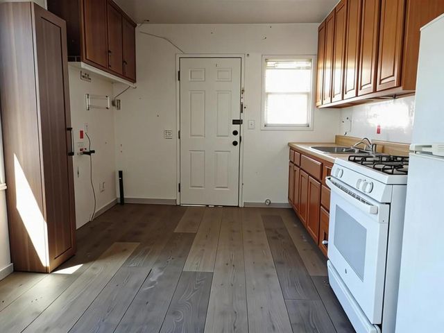 901 92nd Avenue, Oakland, CA 94603
