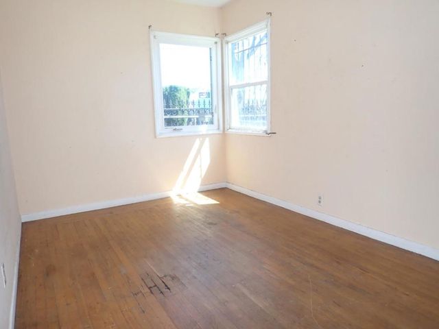 901 92nd Avenue, Oakland, CA 94603