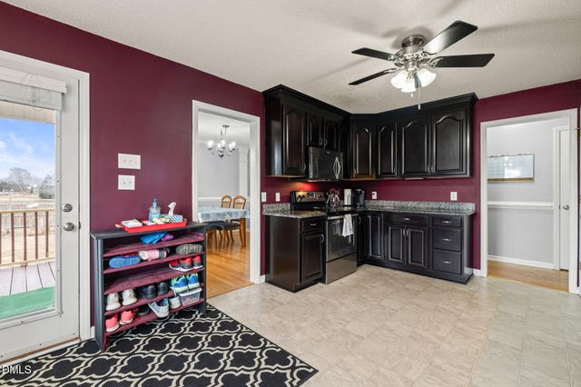 16 Saddle Ridge Drive, Willow Springs, NC 27592