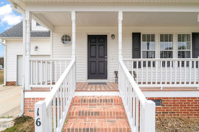 16 Saddle Ridge Drive, Willow Springs, NC 27592