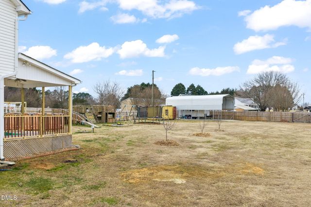 16 Saddle Ridge Drive, Willow Springs, NC 27592