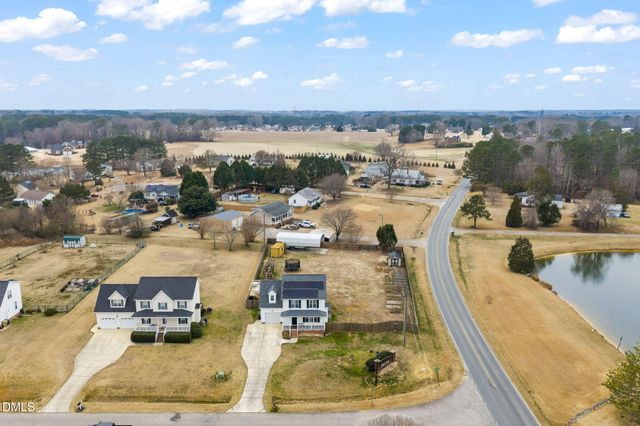 16 Saddle Ridge Drive, Willow Springs, NC 27592