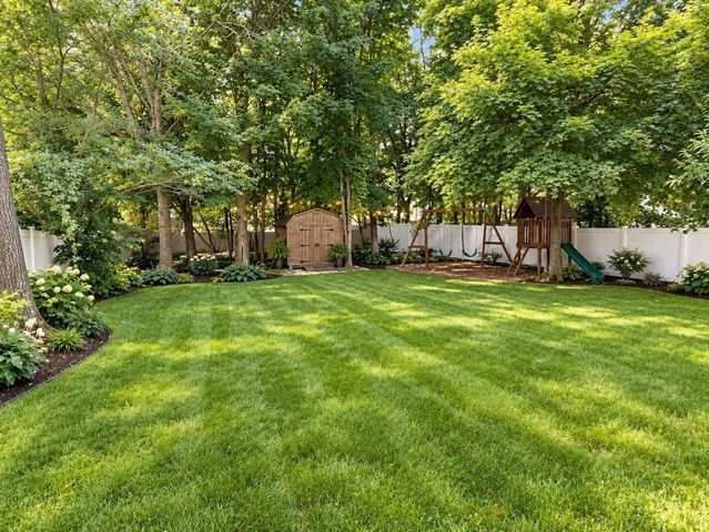 6 Derby St, Framingham, MA 01701