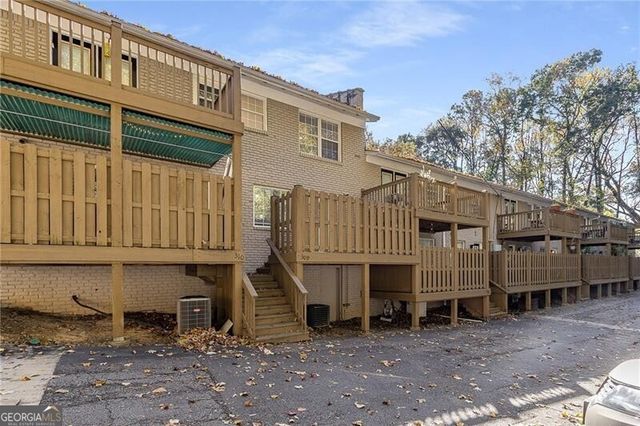 2232 Dunseath Avenue NW 309, Atlanta, GA 30318