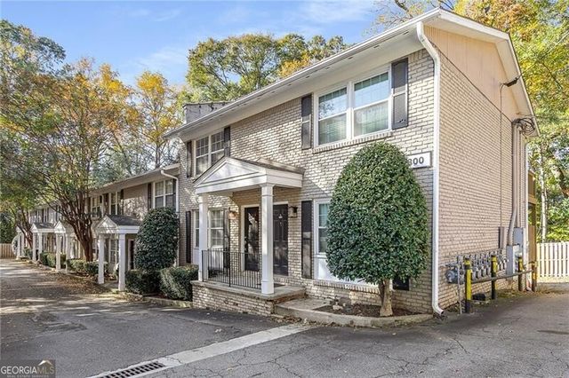 2232 Dunseath Avenue NW 309, Atlanta, GA 30318