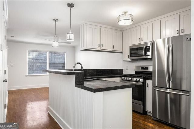 2232 Dunseath Avenue NW 309, Atlanta, GA 30318