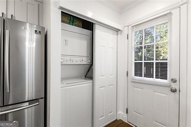 2232 Dunseath Avenue NW 309, Atlanta, GA 30318