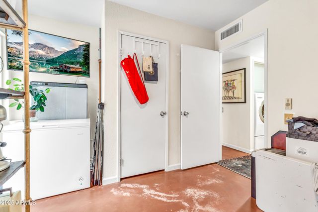 1124 E DRIFTWOOD Drive, Tempe, AZ 85283