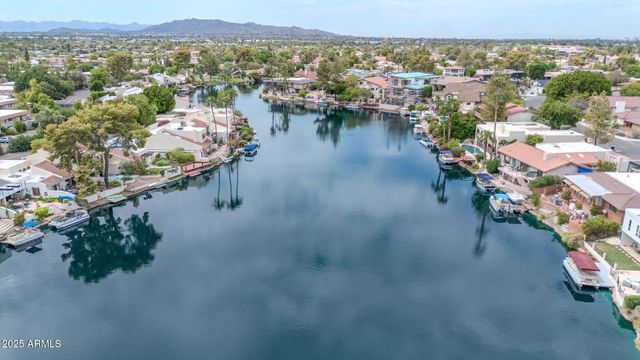 1124 E DRIFTWOOD Drive, Tempe, AZ 85283