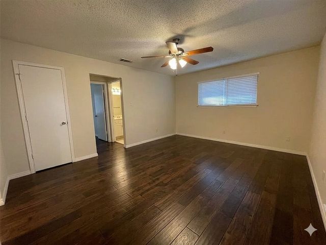 120 Shadybrook Drive, Desoto, TX 75115