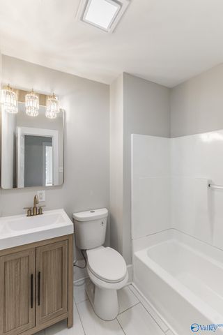 616 E Moulton Street, Decatur, AL 35601