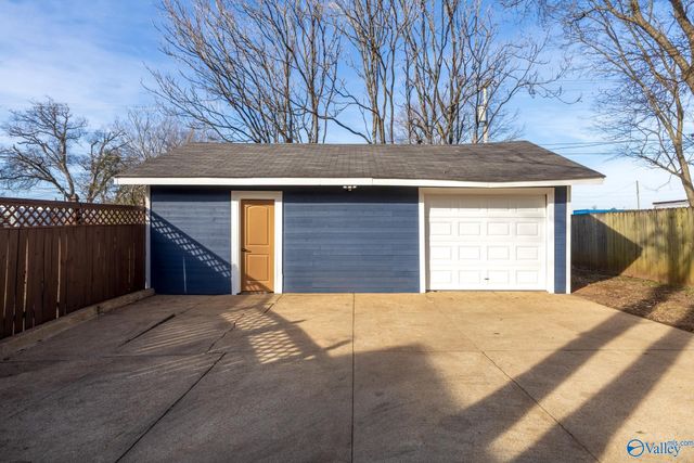 616 E Moulton Street, Decatur, AL 35601