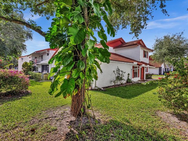 8957 NW 23rd St 8957, Coral Springs, FL 33065