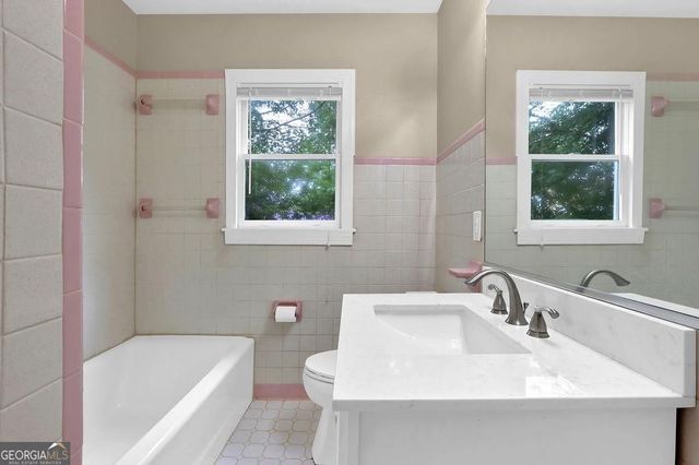 1329 Blanche Drive SE, Marietta, GA 30067