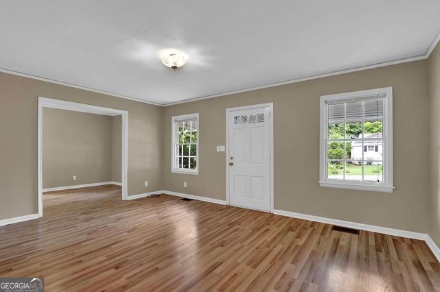 1329 Blanche Drive SE, Marietta, GA 30067