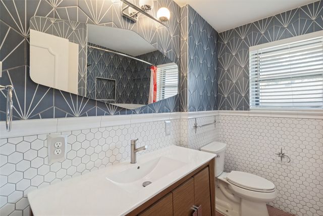 8059 Claremont Drive, Dallas, TX 75228