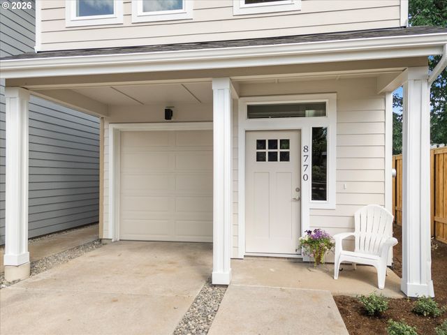 8770 N Newman Ave, Portland, OR 97203