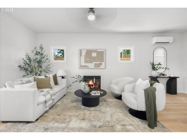 8770 N Newman Ave, Portland, OR 97203