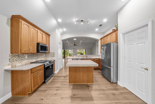 9012 Legacy Court, Denton, TX 76207