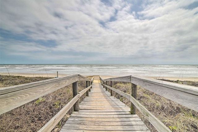 6275 State Highway 361 203, Port Aransas, TX 78373