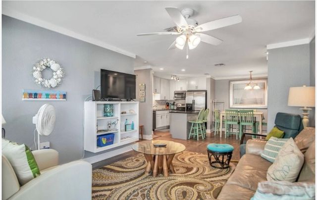 6275 State Highway 361 203, Port Aransas, TX 78373