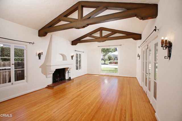 1233 N Isabel Street, Glendale, CA 91207
