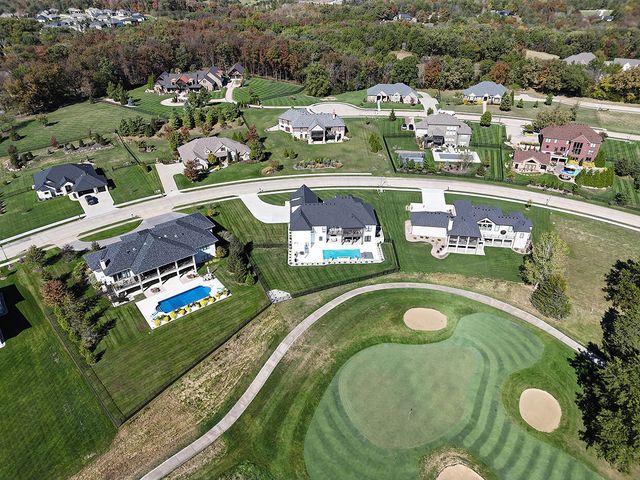 5624 LIGHTPOST DR, Columbia, MO 65201