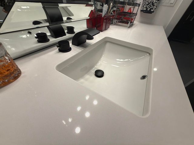 5624 LIGHTPOST DR, Columbia, MO 65201