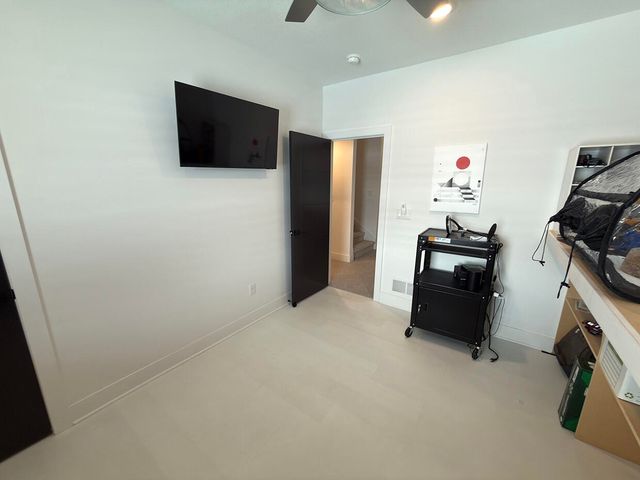 5624 LIGHTPOST DR, Columbia, MO 65201