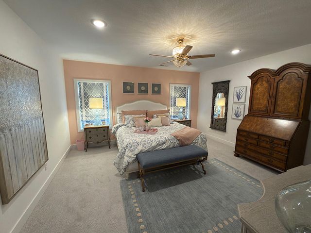 5624 LIGHTPOST DR, Columbia, MO 65201