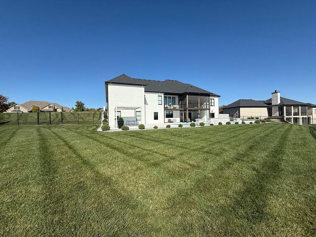 5624 LIGHTPOST DR, Columbia, MO 65201