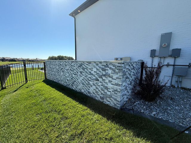 5624 LIGHTPOST DR, Columbia, MO 65201