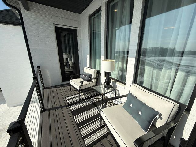 5624 LIGHTPOST DR, Columbia, MO 65201