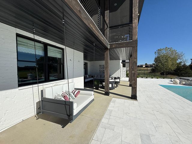 5624 LIGHTPOST DR, Columbia, MO 65201