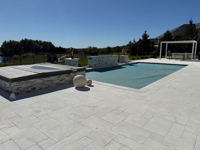 5624 LIGHTPOST DR, Columbia, MO 65201