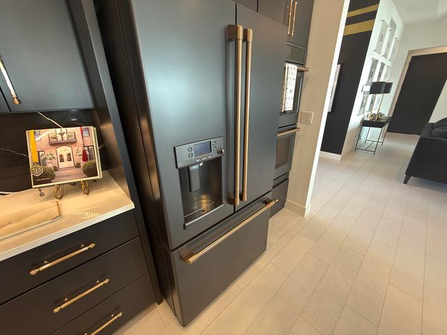 5624 LIGHTPOST DR, Columbia, MO 65201