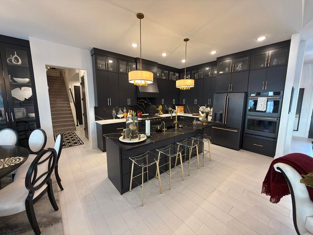 5624 LIGHTPOST DR, Columbia, MO 65201