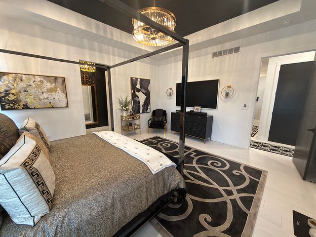 5624 LIGHTPOST DR, Columbia, MO 65201