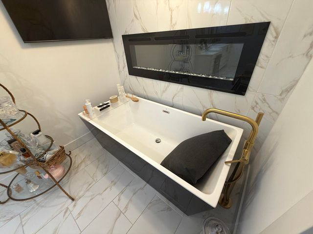 5624 LIGHTPOST DR, Columbia, MO 65201