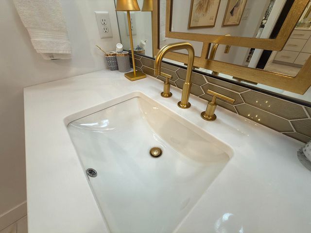 5624 LIGHTPOST DR, Columbia, MO 65201