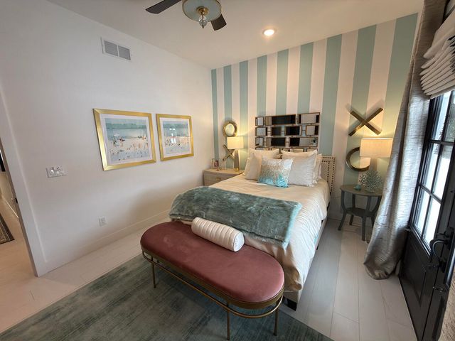 5624 LIGHTPOST DR, Columbia, MO 65201