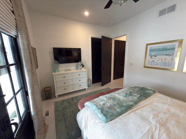 5624 LIGHTPOST DR, Columbia, MO 65201