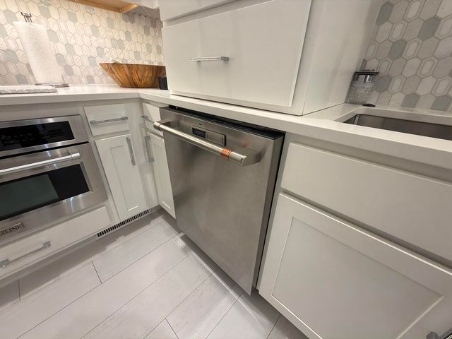 5624 LIGHTPOST DR, Columbia, MO 65201