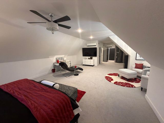 5624 LIGHTPOST DR, Columbia, MO 65201