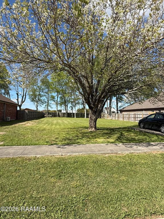 106 Briarmeadow Drive, Lafayette, LA 70508