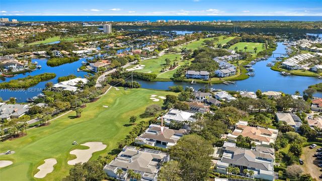 108 Waters Edge Dr, Jupiter, FL 33477